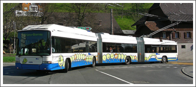 Doppelgelenk-O-Bus in Luzern. Foto aus Internet Doppelgelenk-O-Bus in Luzern. Foto aus Internet